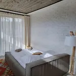 Wolny Villa